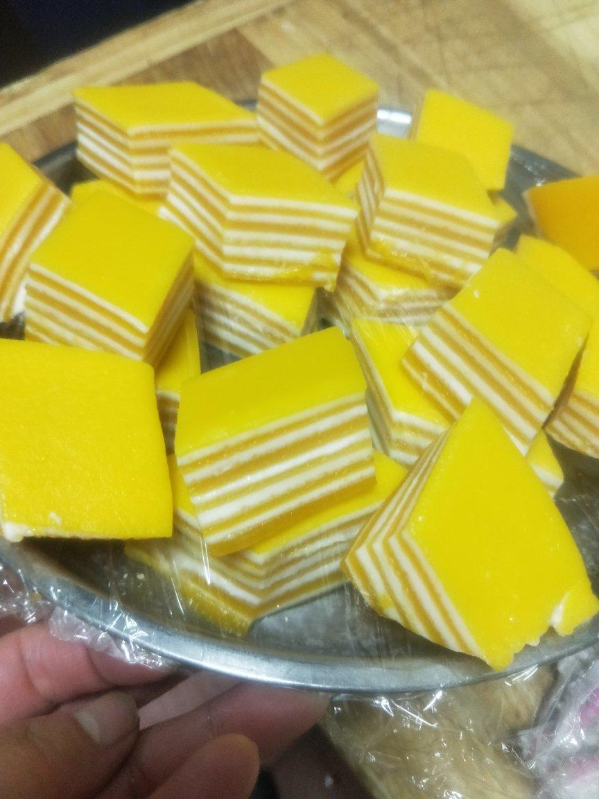 美味的“马蹄千层糕”（椰奶南瓜味）