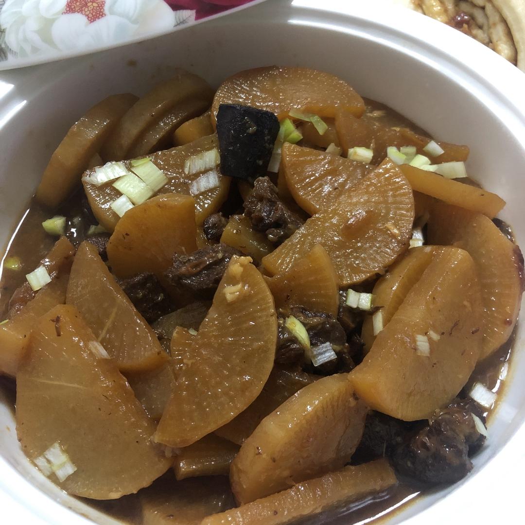 【萝卜炖牛腩】如何做好萝卜焖牛腩？大厨亲授！