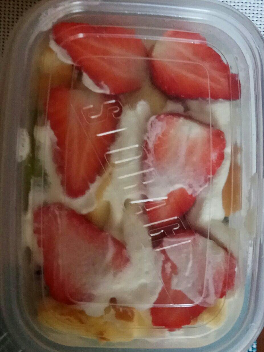 蛋糕水果盒子
★快手美味甜品★