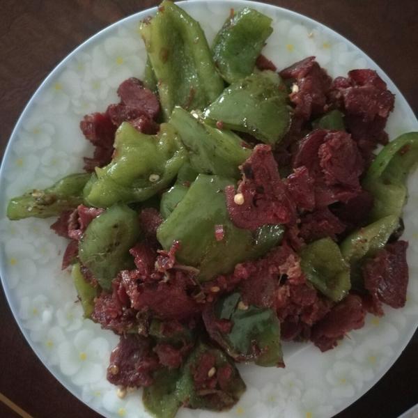 菜椒炒肉