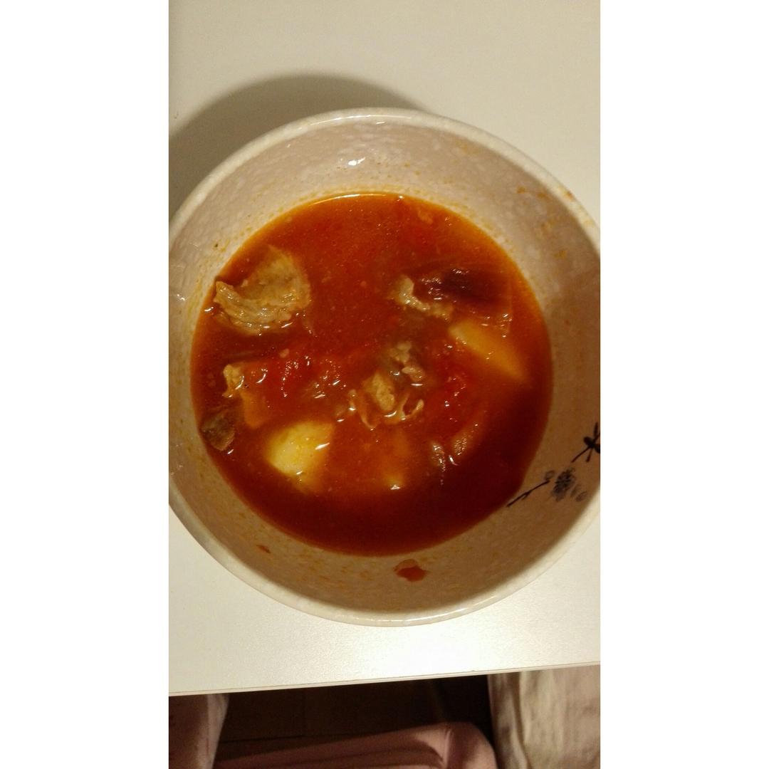 番茄牛腩(这样做牛肉不会老哦）