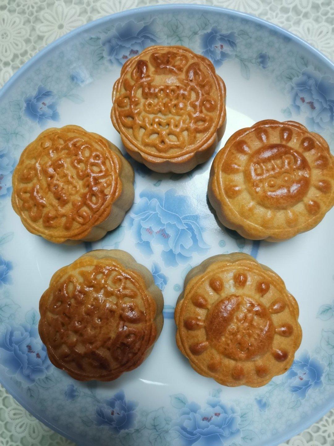 广式月饼通用饼皮（内附凤梨小菠萝🍍月饼的详细做法）