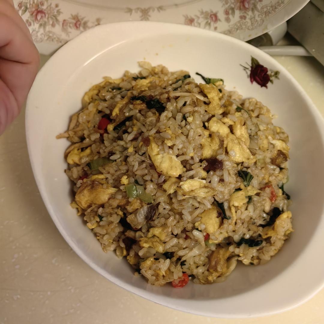 巨香的酸菜蛋炒饭