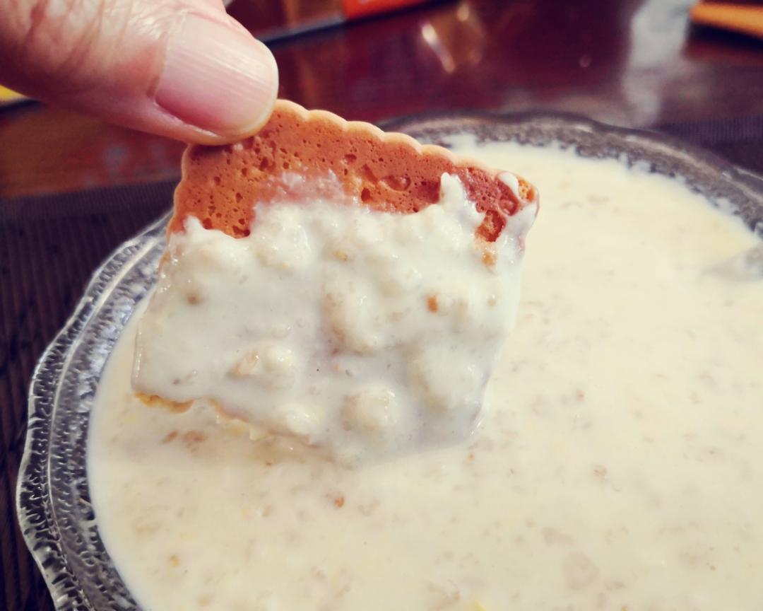 牛奶麦片粥的做法