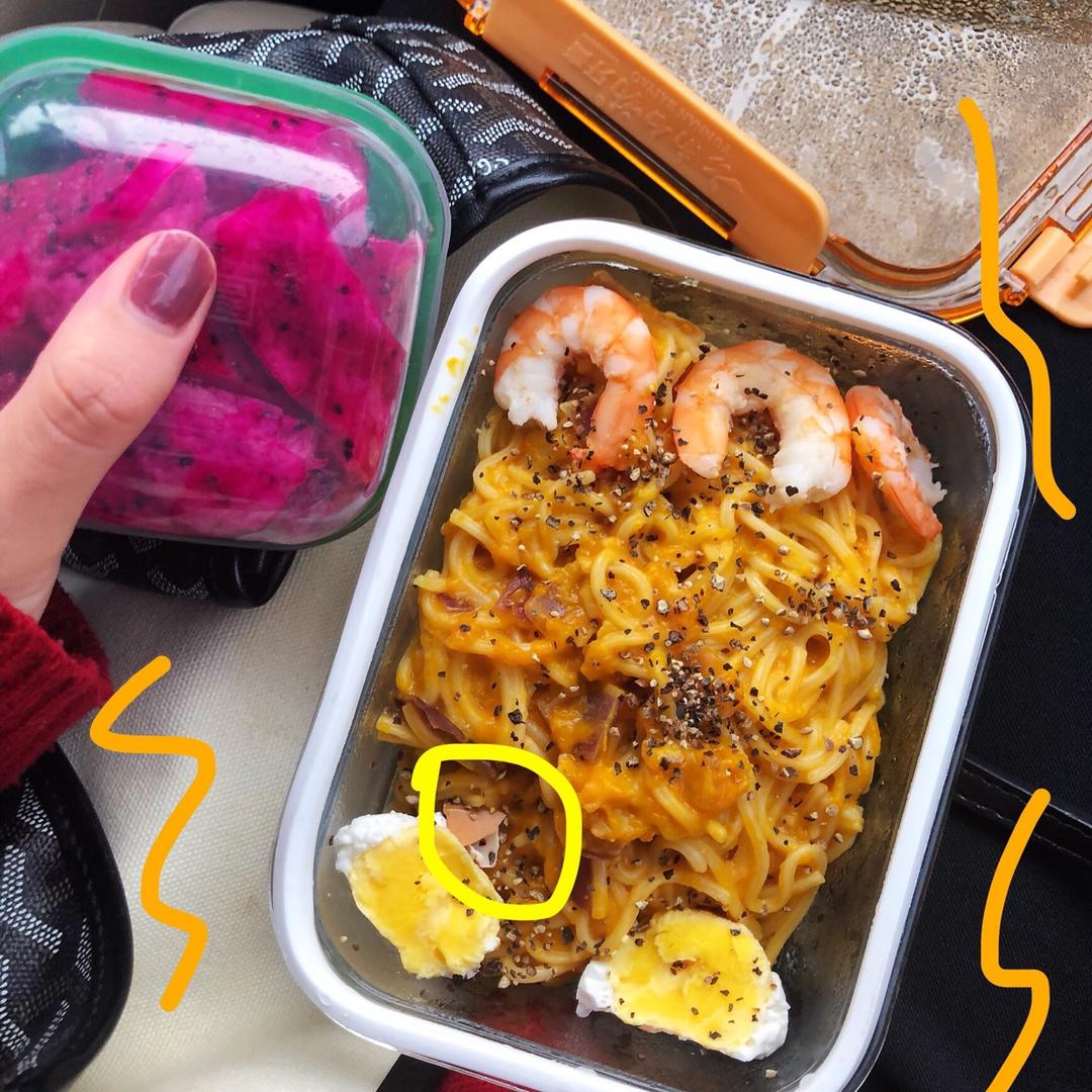 南瓜意面(Spaghetti with Pumpkin Sauce)