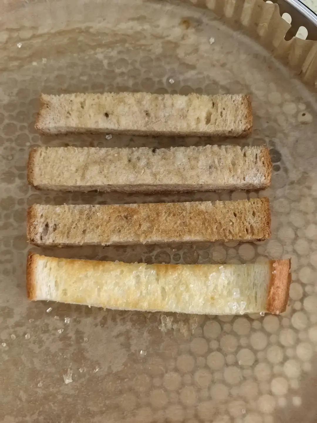 蜂蜜黄油脆吐司