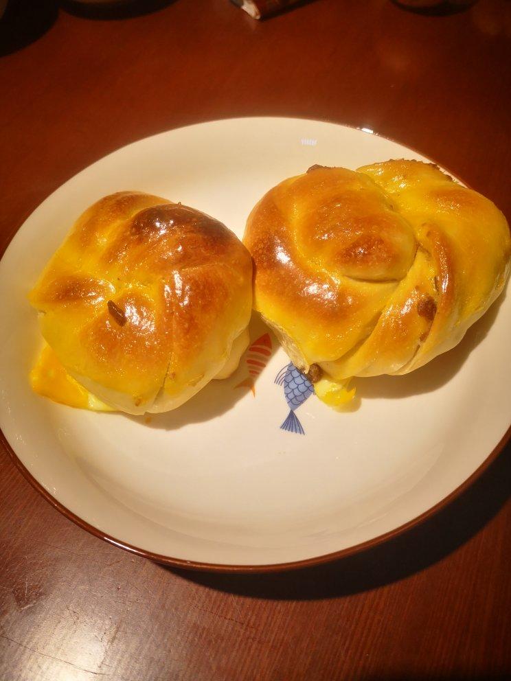 蜜豆面包卷甜甜