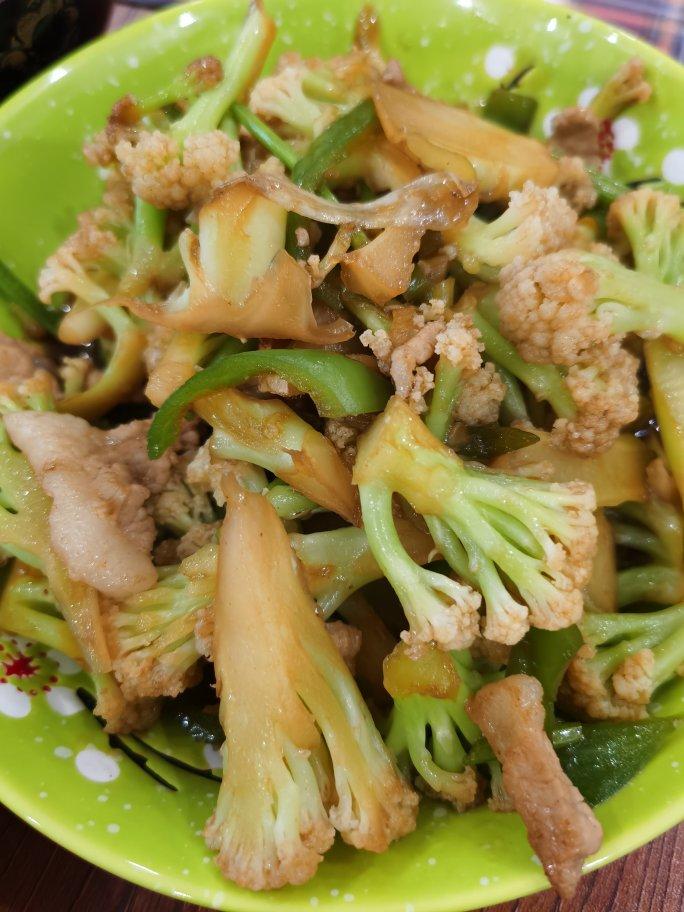 和饭店一个味道的干锅花菜