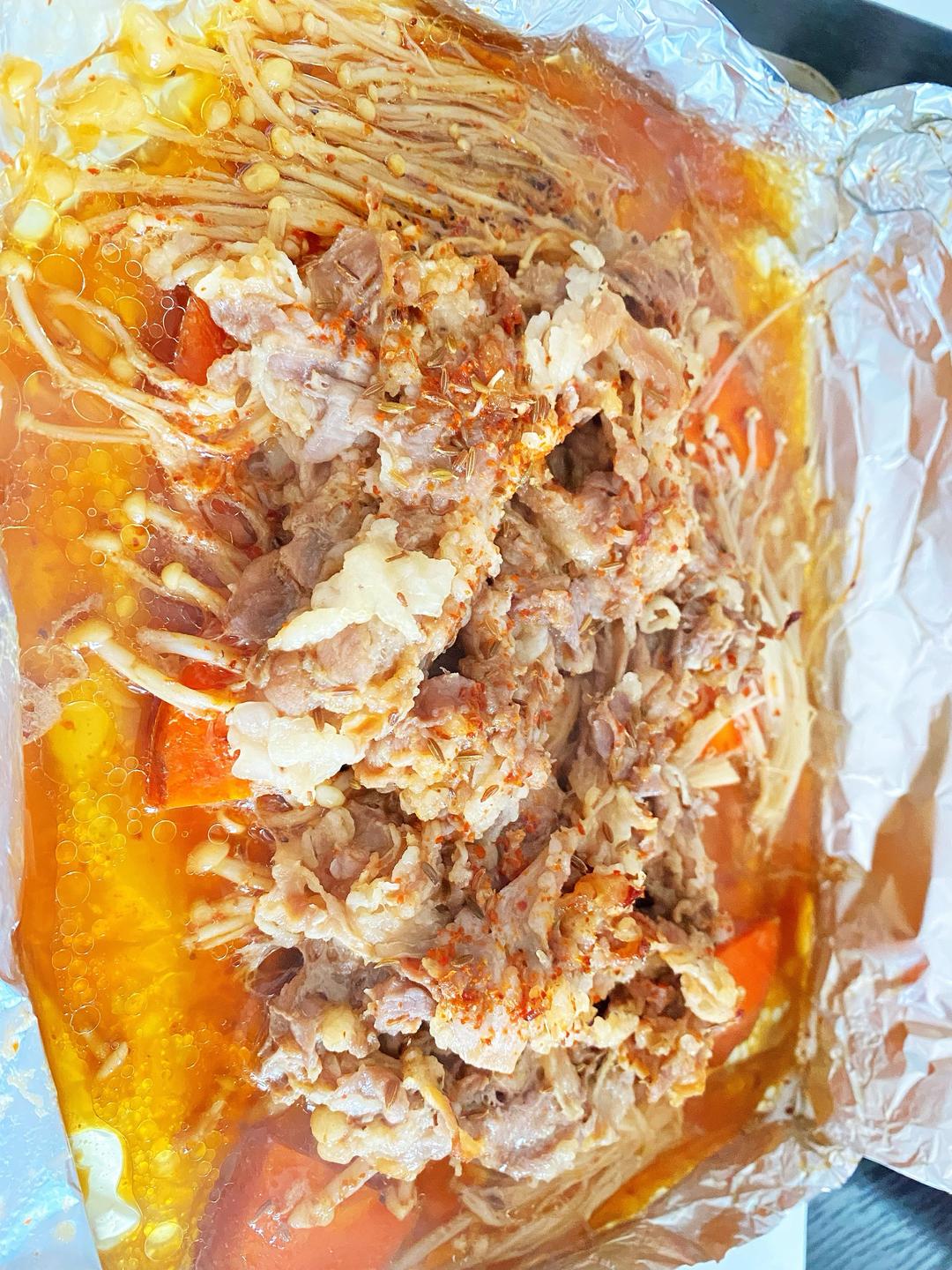 0人做过这道菜ceceli妈妈爱吃羊肉,为了便捷,尝试了锡纸羊肉卷,超级