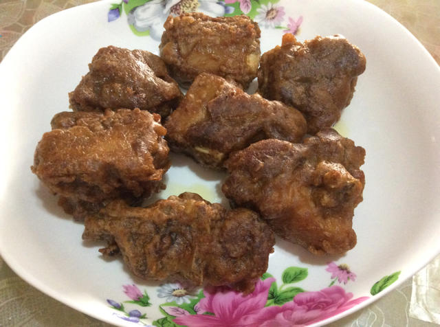 香酥炸排骨
