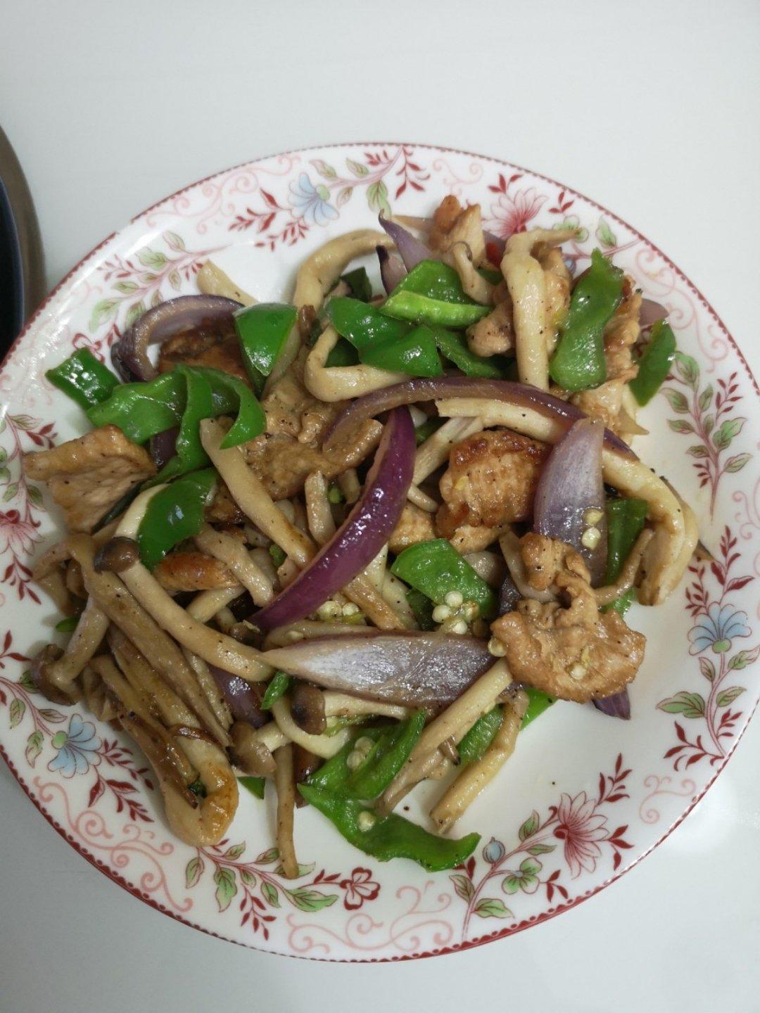 黑椒蟹味菇炒肉
