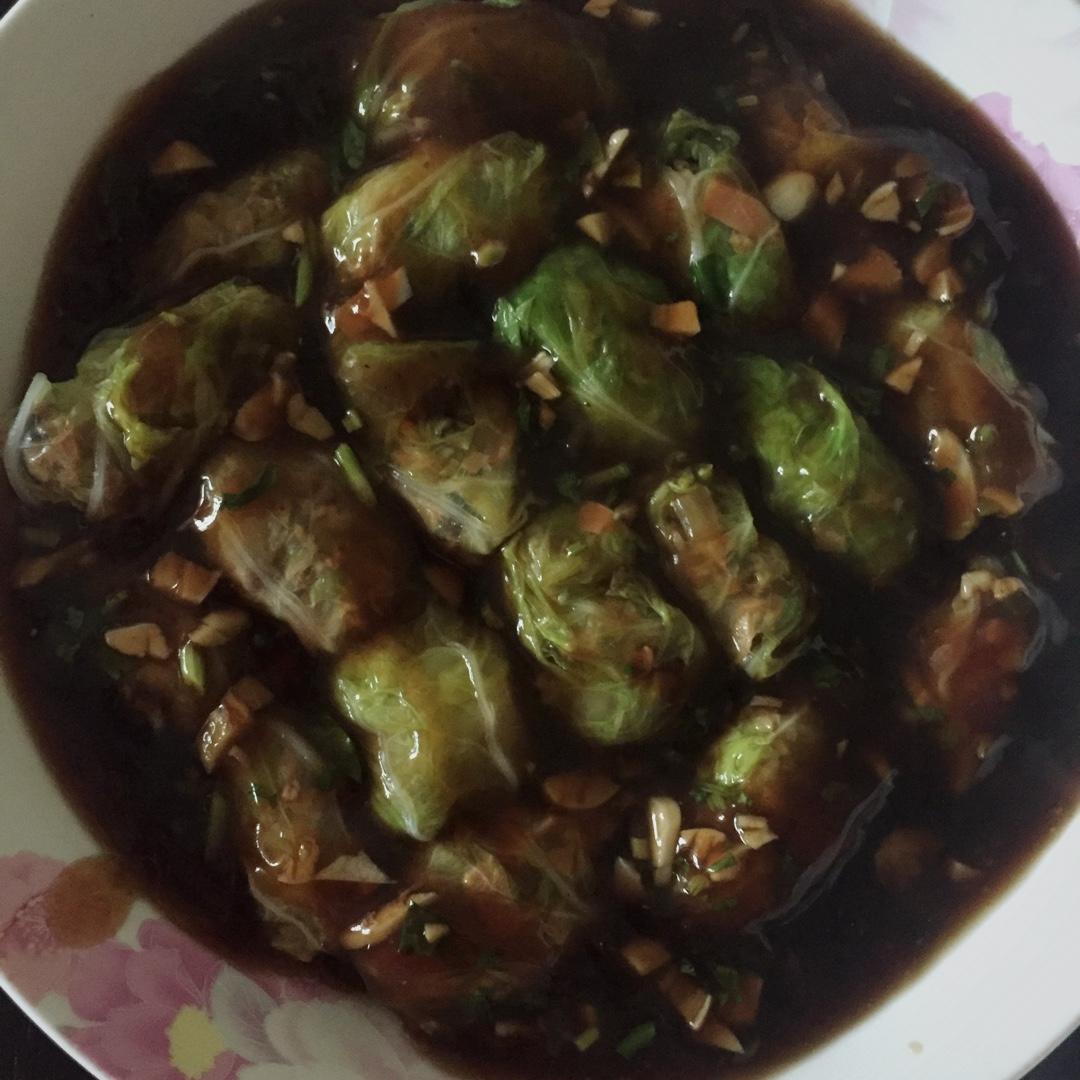 香菇肉末白菜卷