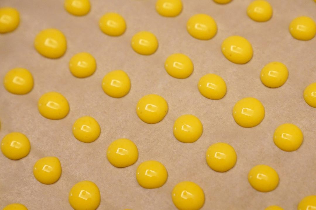 蛋黄溶豆
