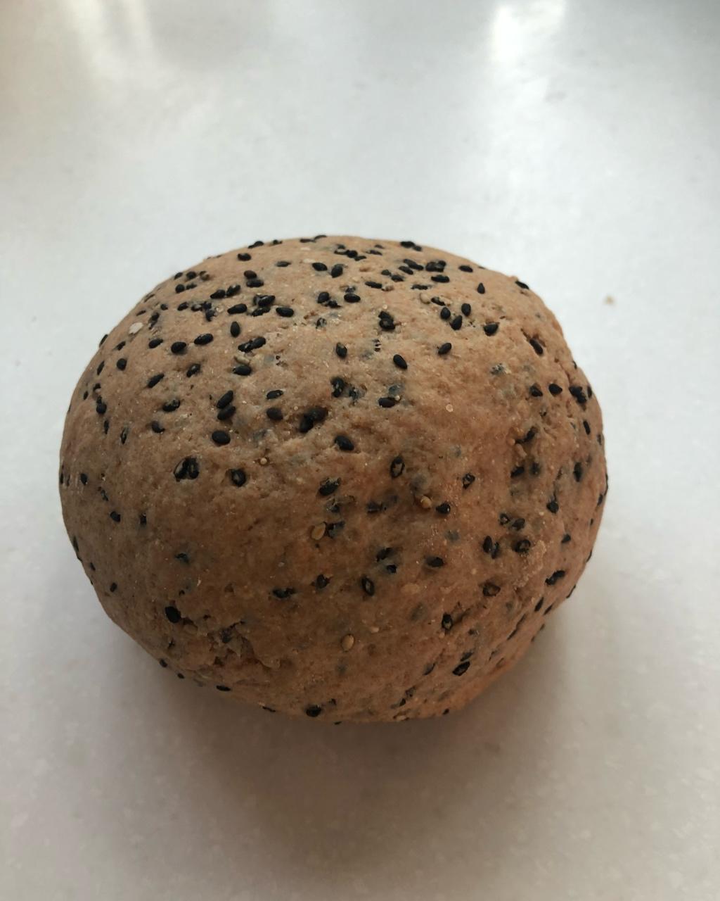 黑芝麻法国球