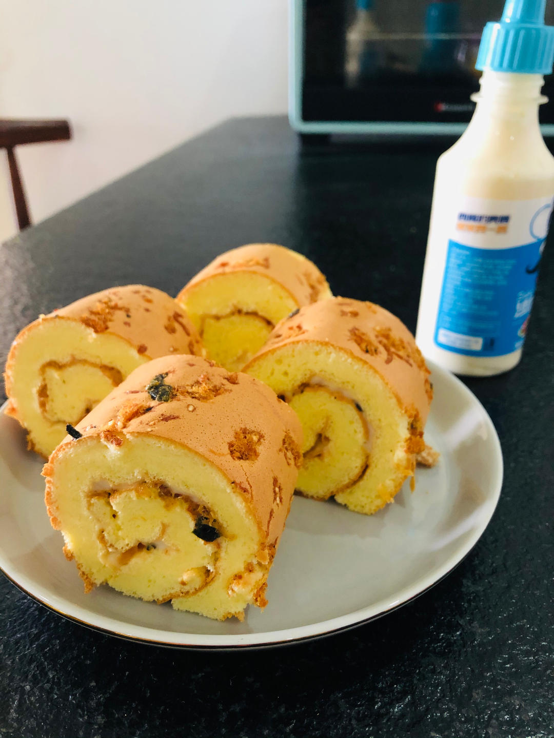 香葱肉松肥蛋糕卷～