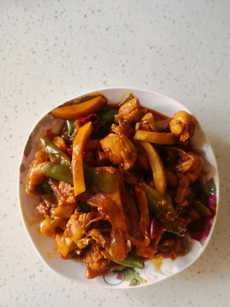 家庭版麻辣牛蛙