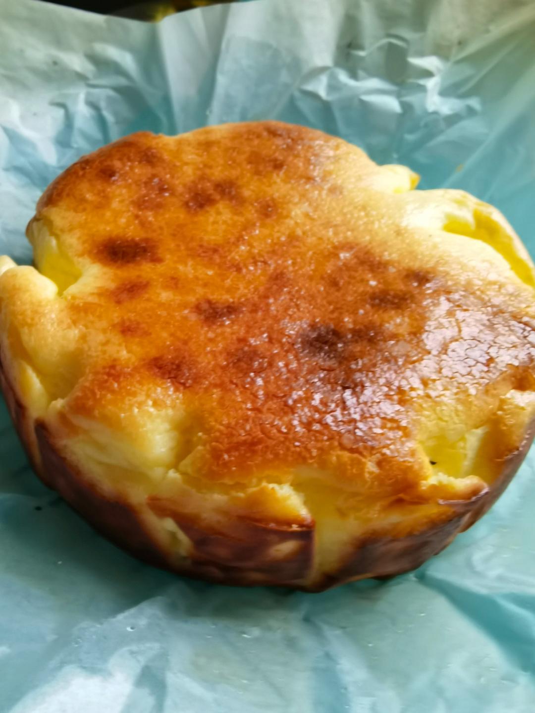 网红巴斯克芝士蛋糕轻松在家做，再也不去排队了