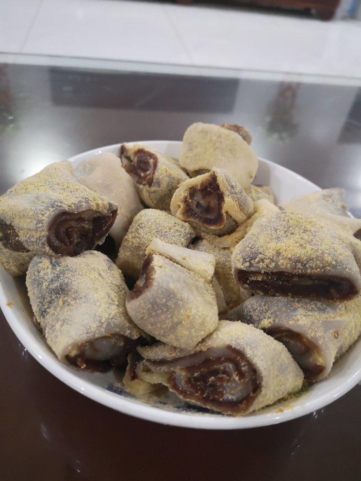 此配方做出的驴打滚无比软糯，放一天还是软的