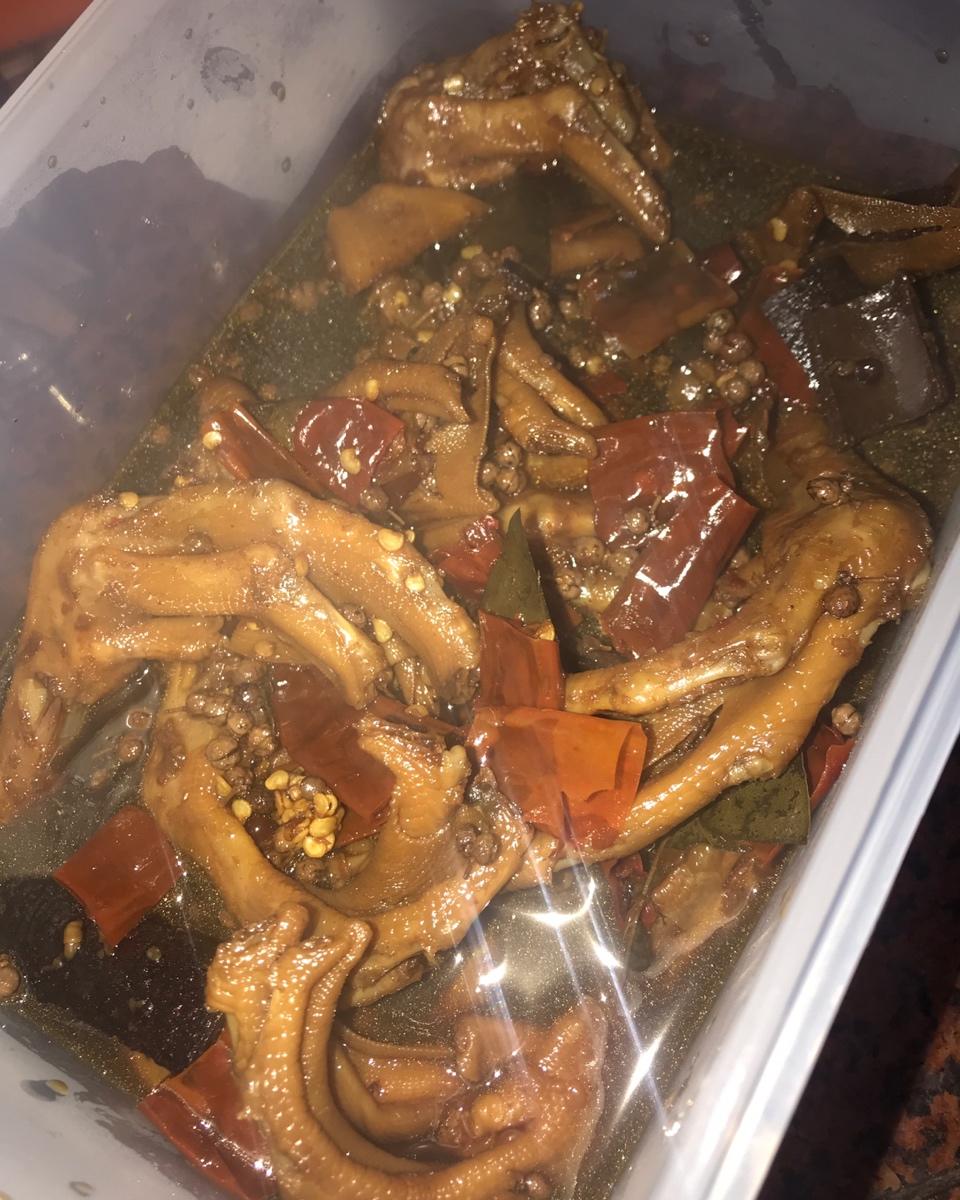 周黑鸭味～～～鸭翅 鸭爪