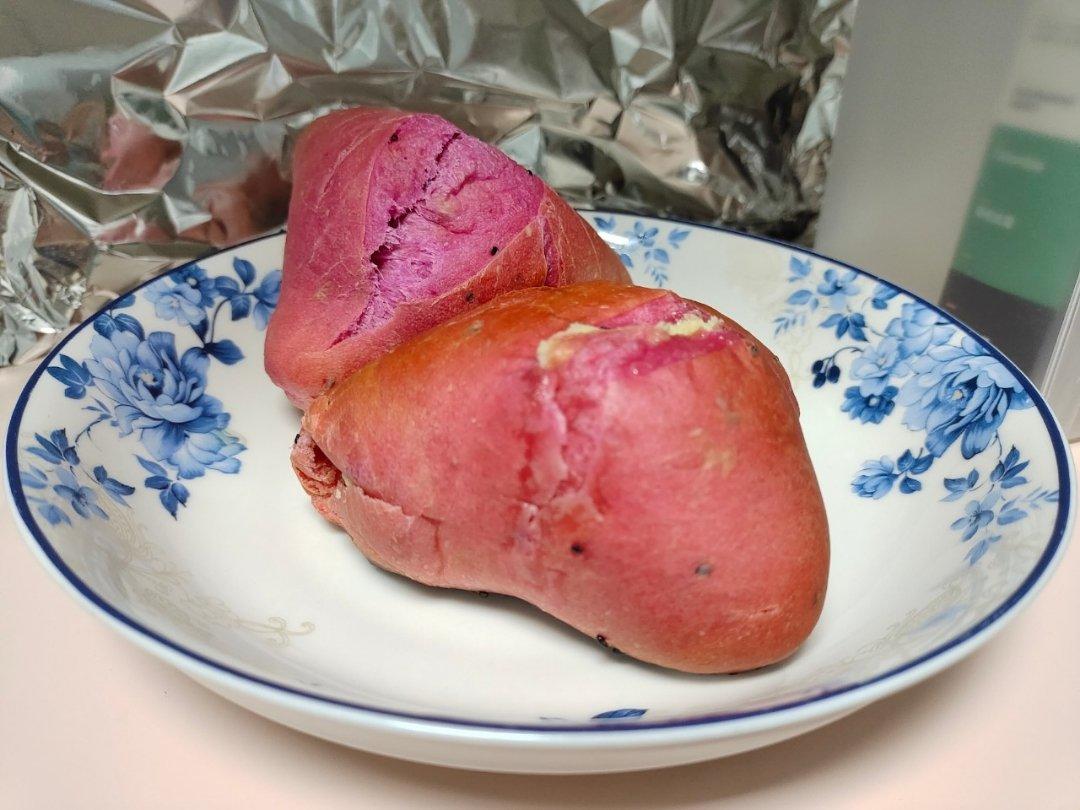 火龙果软欧包，粉嘟嘟～