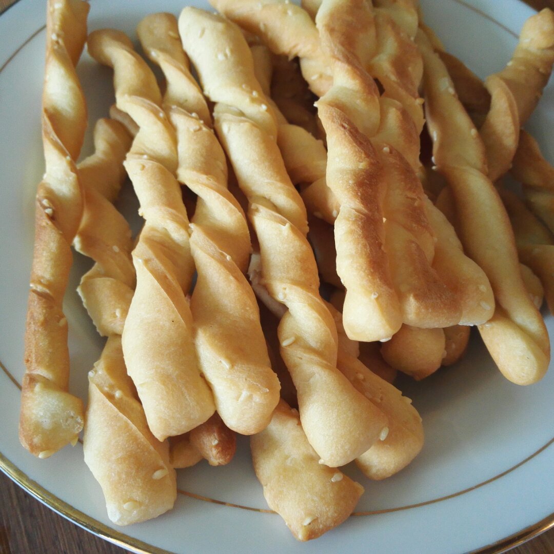 香甜芝麻面包棒~超级简单快手