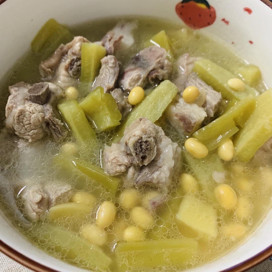 黄豆苦瓜排骨汤