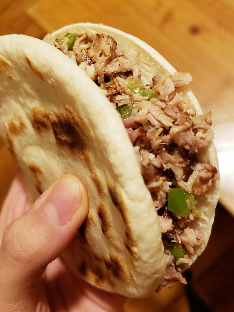 腊汁肉夹馍