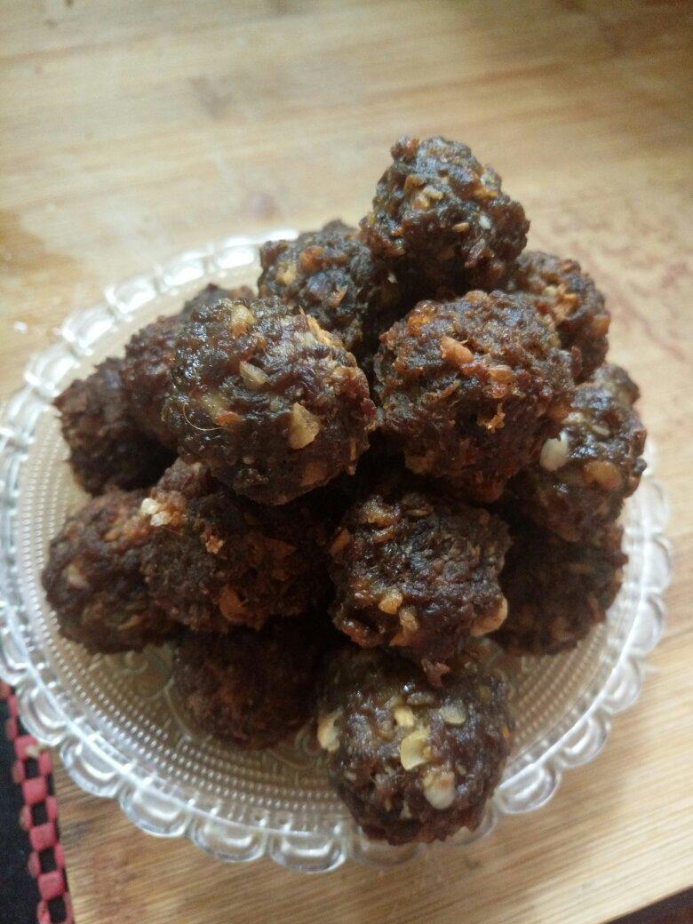 炸牛肉丸子