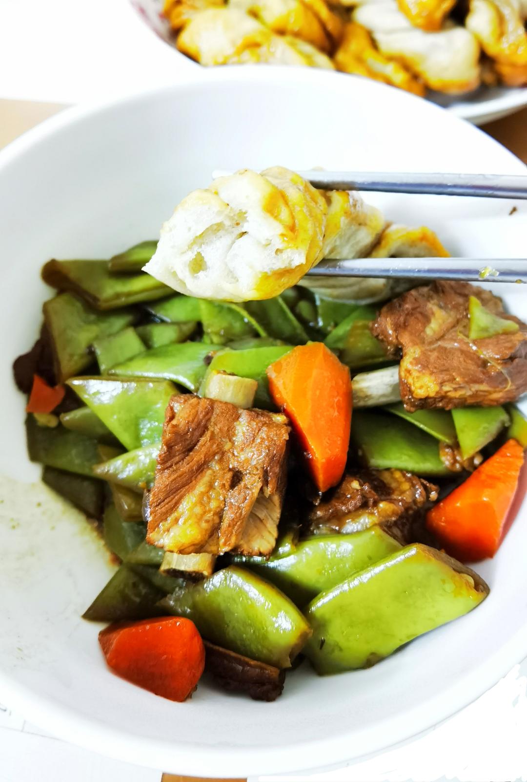 菜饭一锅出豆角焖卷子（发面卷子）