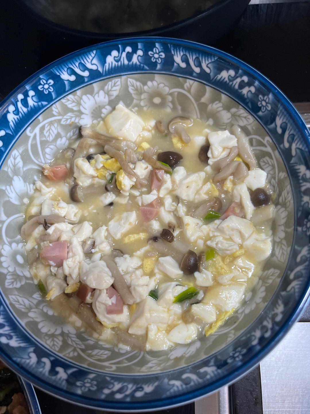 蟹味菇豆腐汤丨健康营养身体壮！！