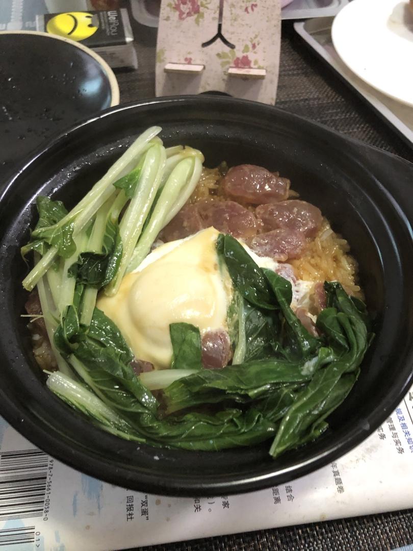 正宗广式腊味煲仔饭
