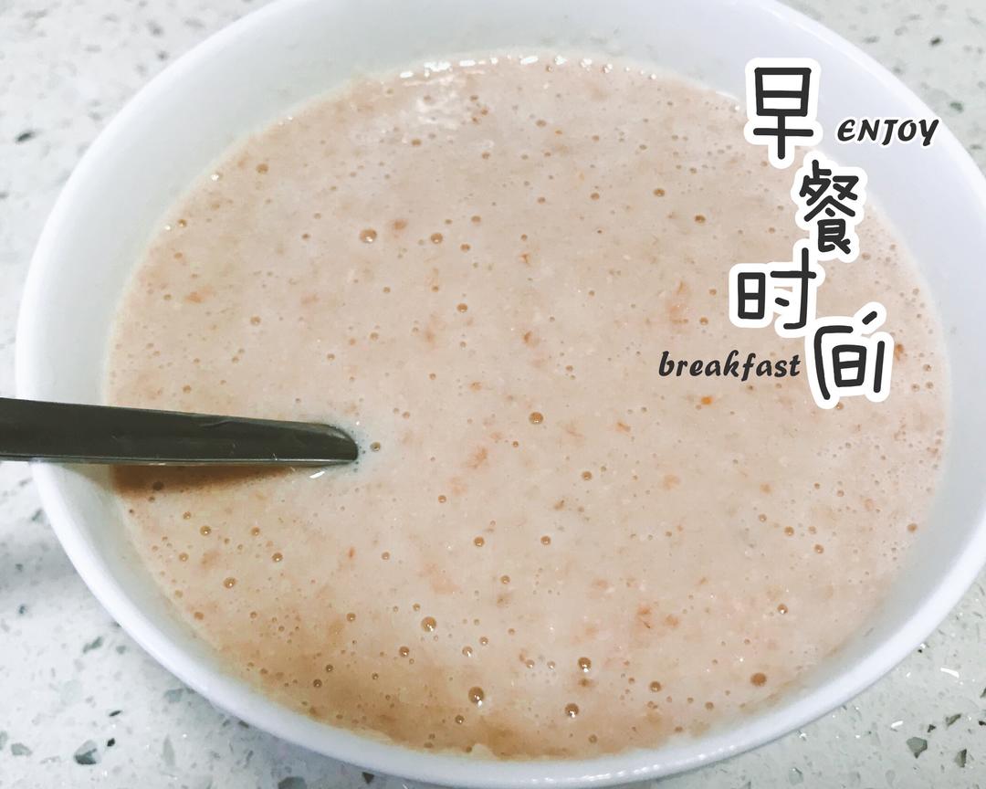 减肥快手早餐——香蕉苹果燕麦奶昔的做法