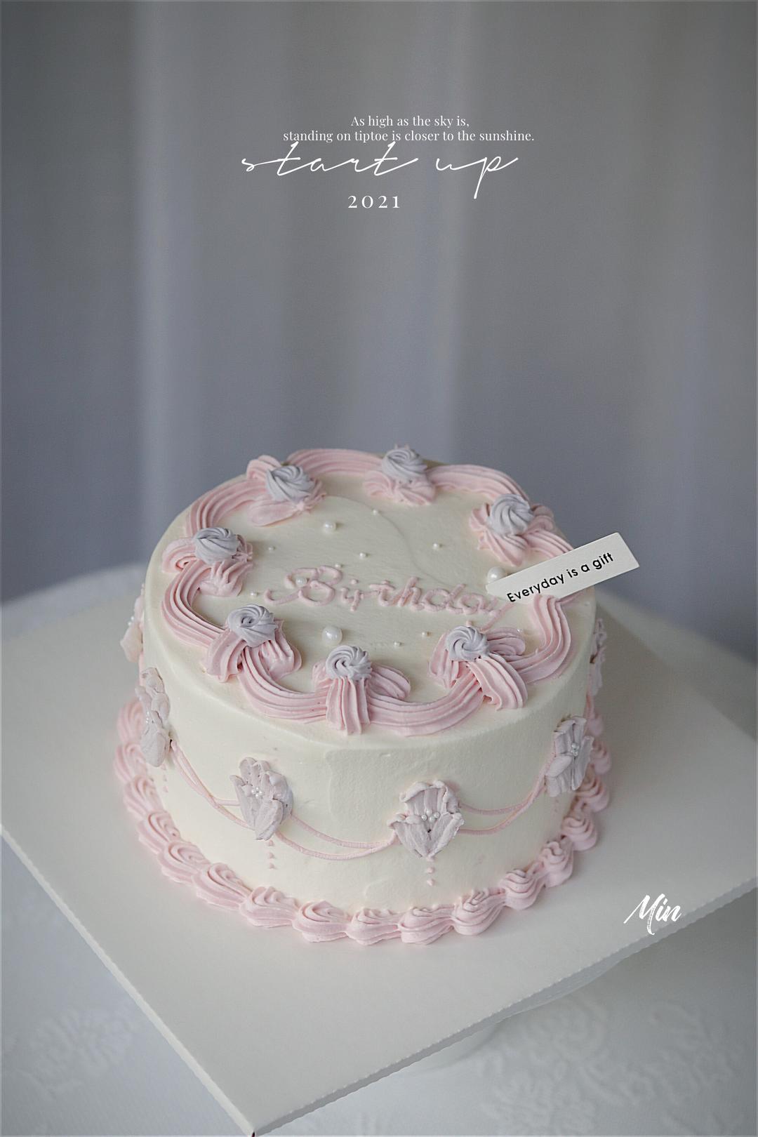 复古风の奶油裱花蛋糕