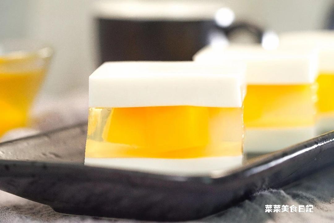 芒果椰汁糕 | 用冰箱就能做的夏日甜品