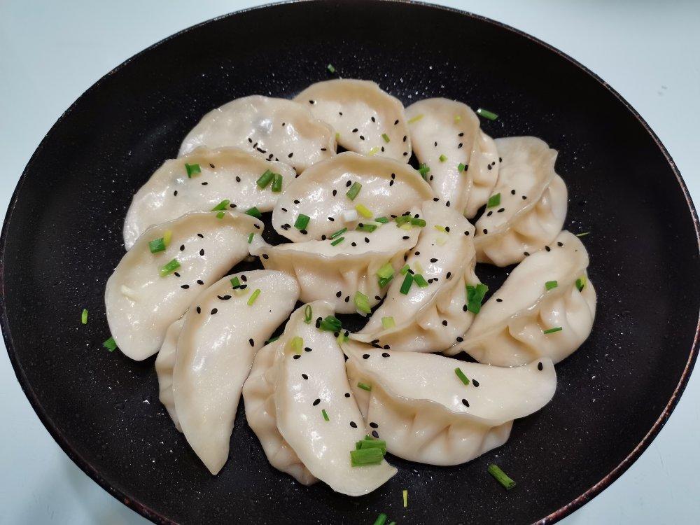 家常版快手煎饺(真的10分钟搞定)
