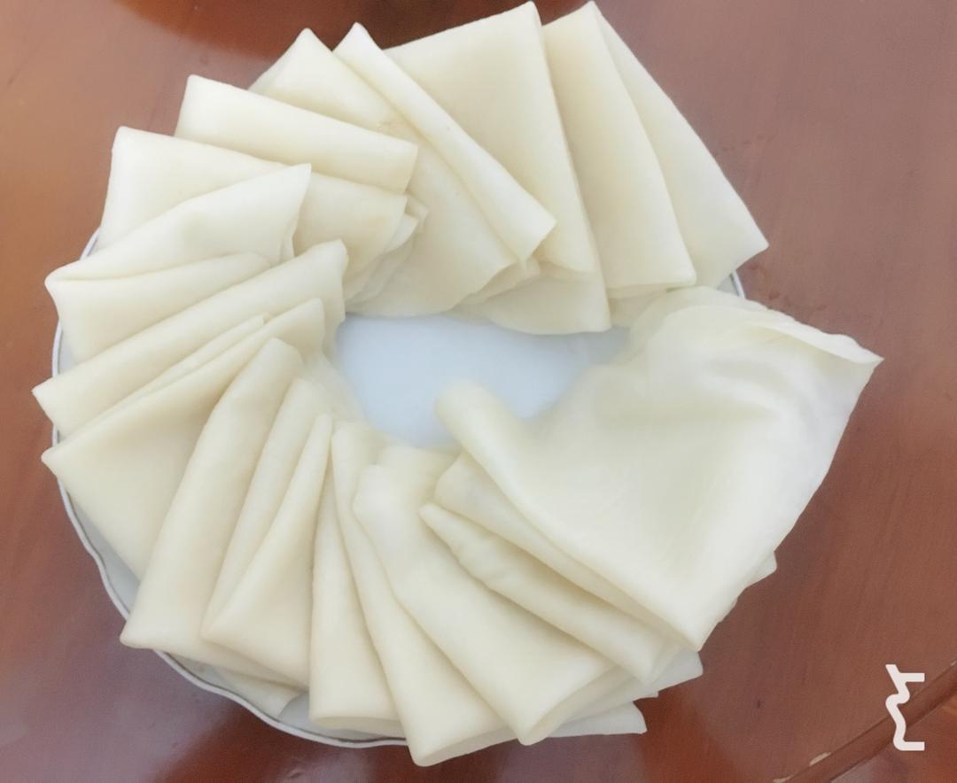 春卷皮怎么做 _春卷皮怎么做才有韧性-第2张图片-潮百科