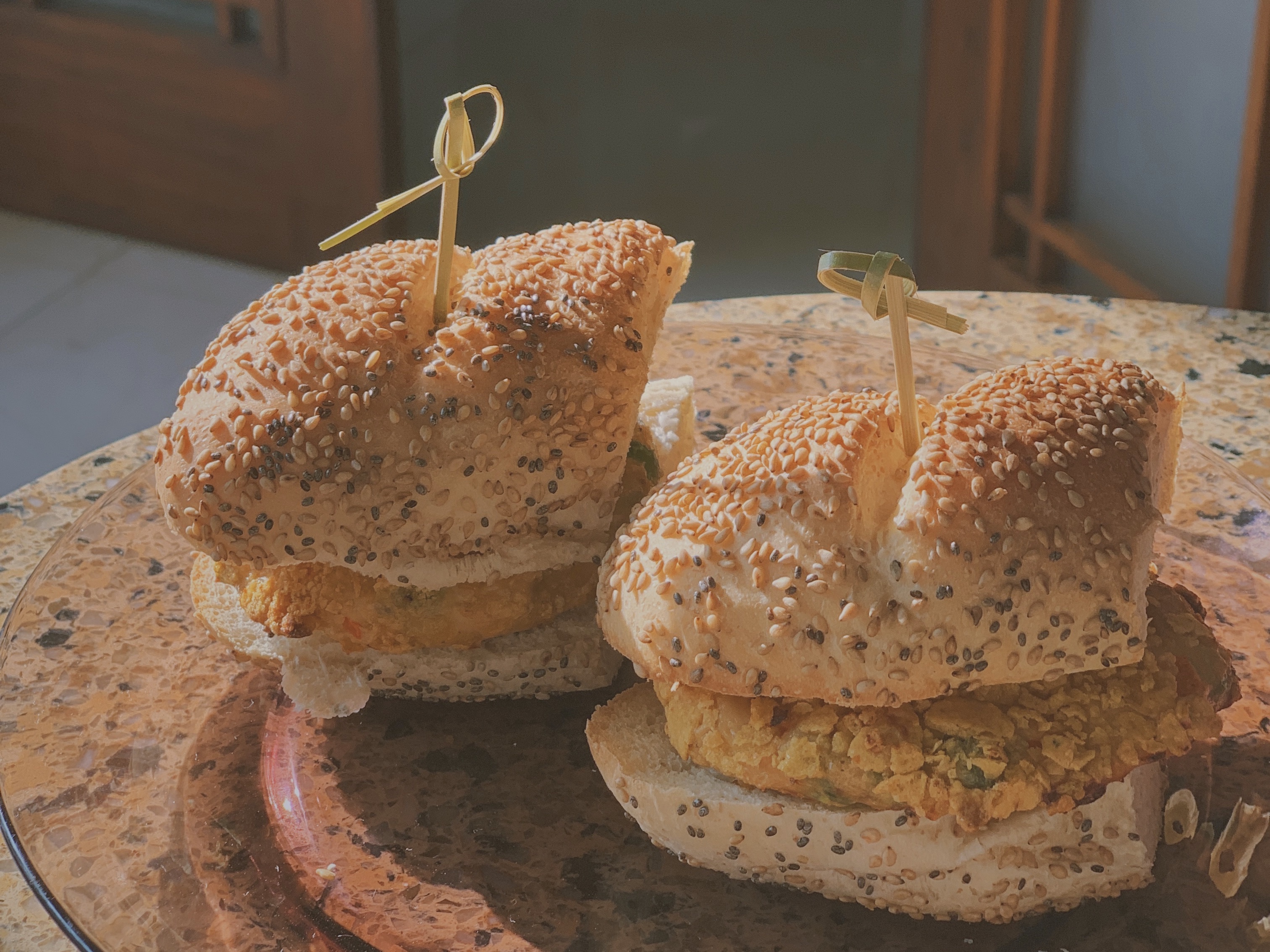 少油低糖｜全麦奇亚籽芝麻餐包｜复刻星巴克帕斯雀三明治面包胚，可做汉堡胚、热狗、三明治的做法