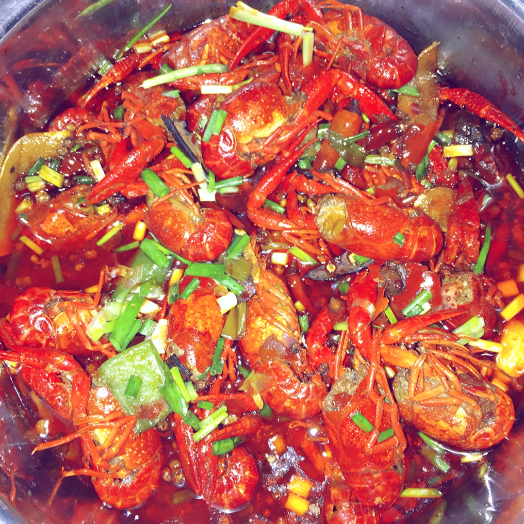 ζ270313111111纯白的年代做的红烧小龙虾