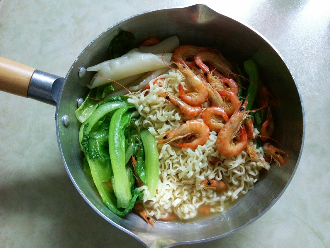 一个人也得下厨房