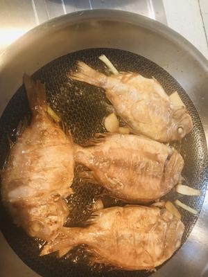 干煎赤棕鱼的做法 步骤10