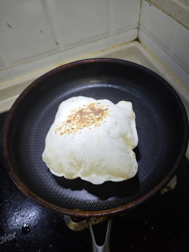 「烙薄饼」给你一张饼可以卷一切！