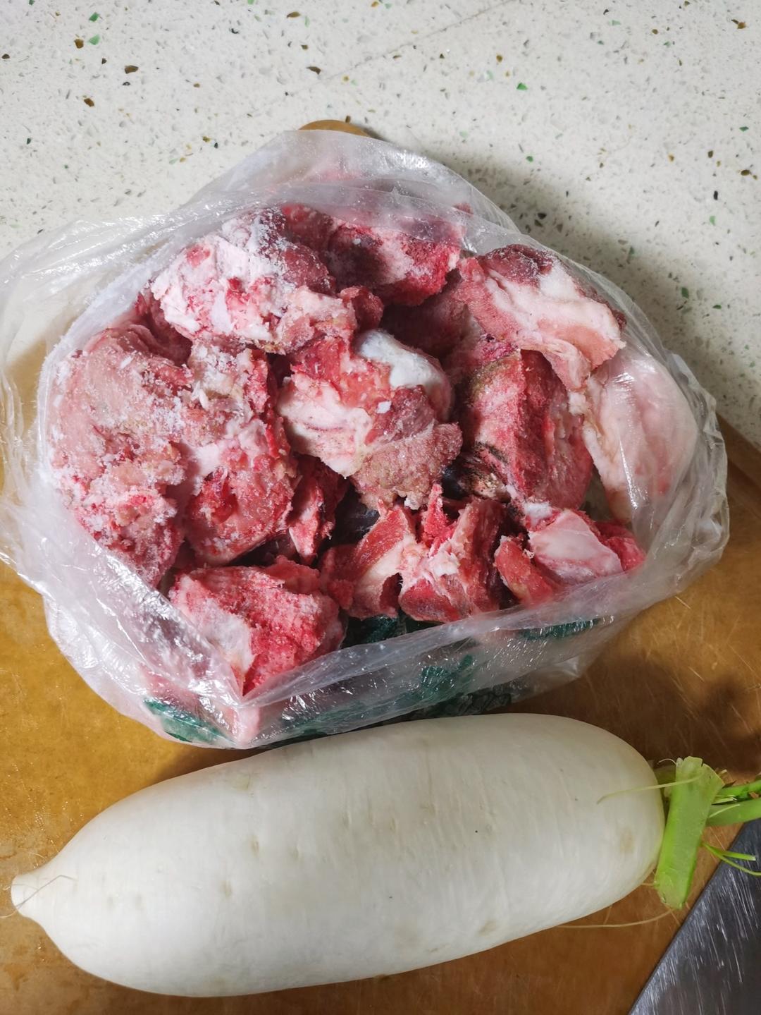 板栗老鸭汤【11月北鼎蒸炖锅食谱】