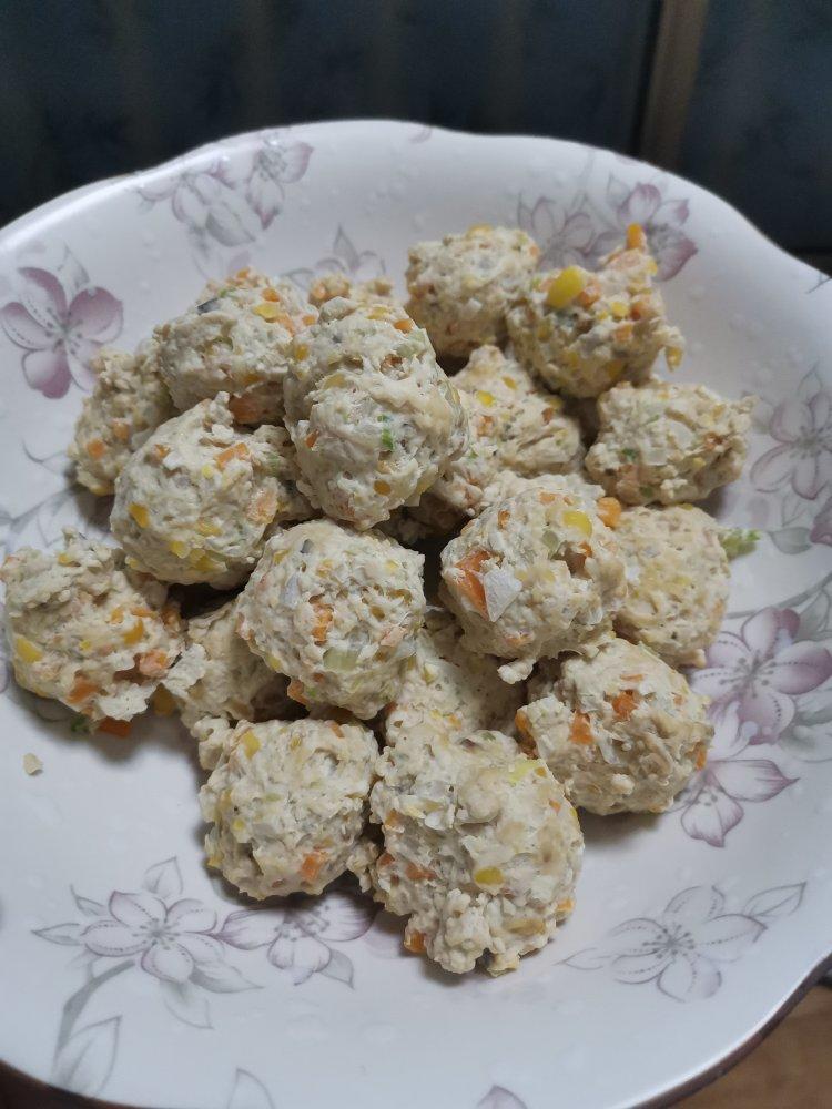 无淀粉鸡胸肉丸子（好吃 不腥 减脂健身必备）