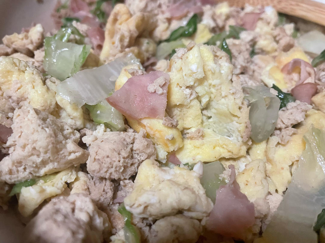 低卡饱腹的减脂餐——无米豆腐炒蛋