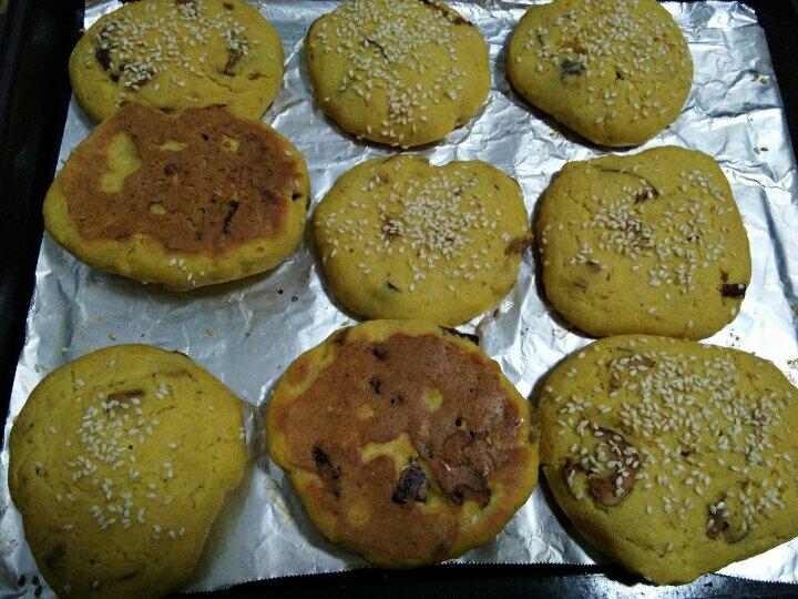 农家乐中的锅贴饼子（玉米饼子 大饼子）