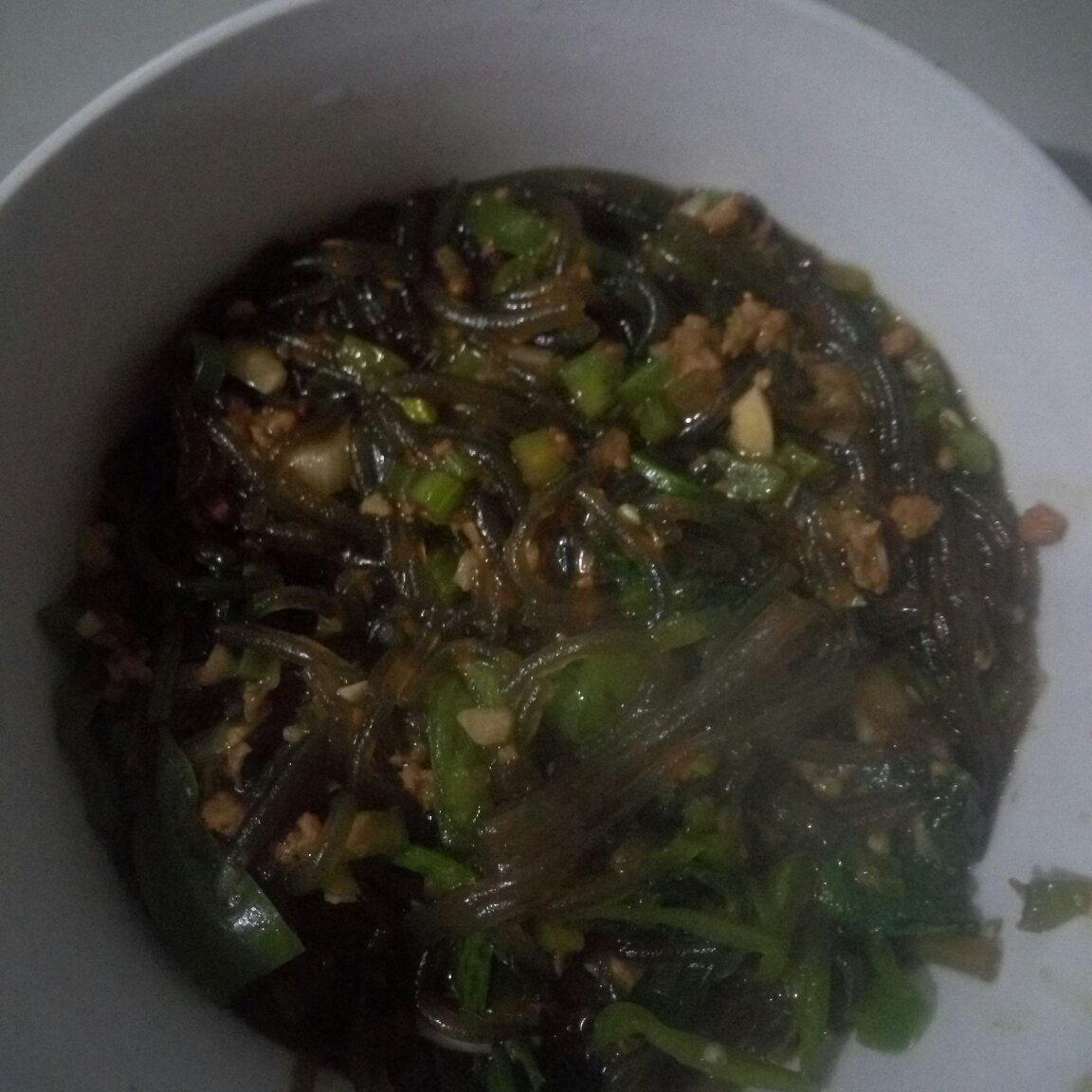 蚂蚁上树
