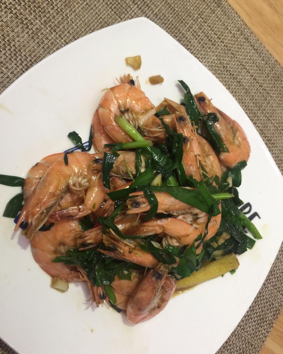 韭菜炒河虾