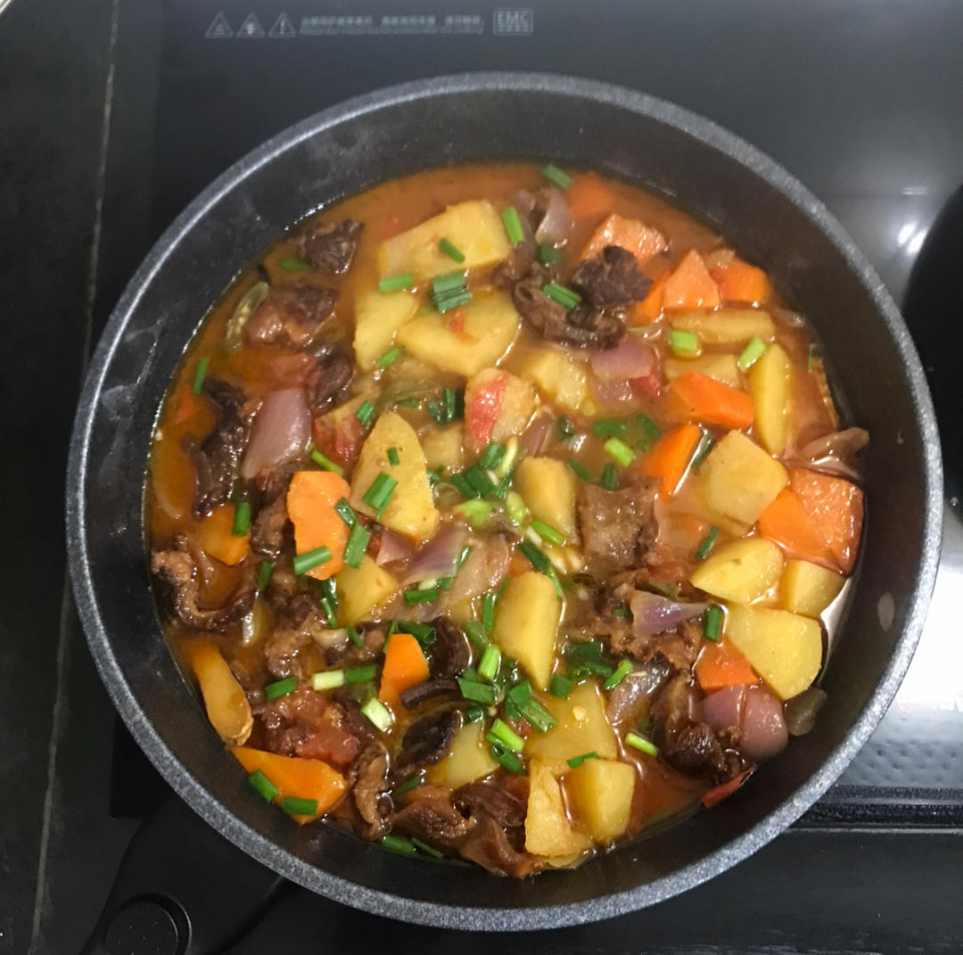 番茄土豆炖牛腩
