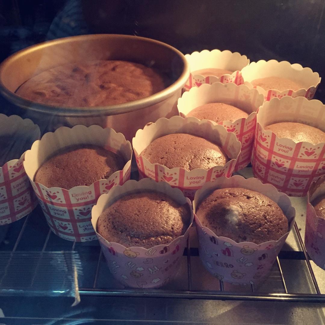 6寸可可戚风（内附8寸5蛋配方）