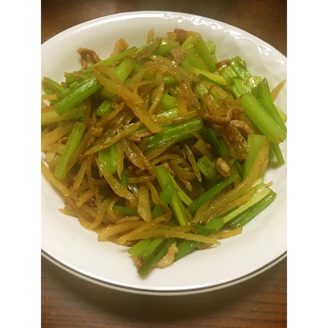 芹菜炒土豆丝